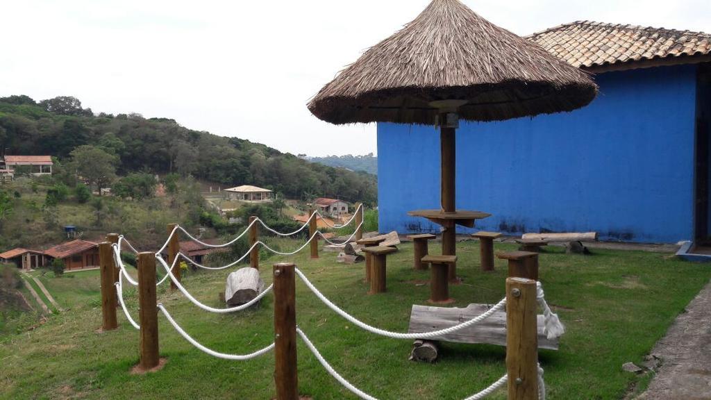 Pousada Vale Das Maritacas Monte Alegre do Sul Buitenkant foto